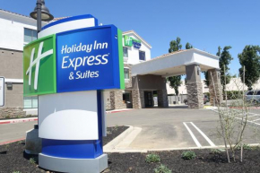 Отель Holiday Inn Express & Suites Brentwood, an IHG Hotel  Брентвуд